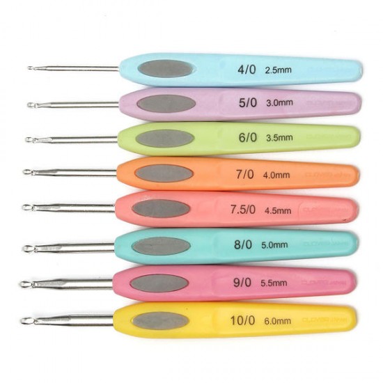 8pcs Colorful Soft Plastic Handle Aluminum Crochet Hooks Knitting Needles Set