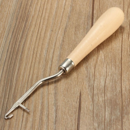 Wooden Handle Crochet Needle Latch Hook Puller Tool For Canvas Rug Mats Making Wooden Handle Crochet Needle Latch Hook Puller Tool For Canvas Rug Mats Making