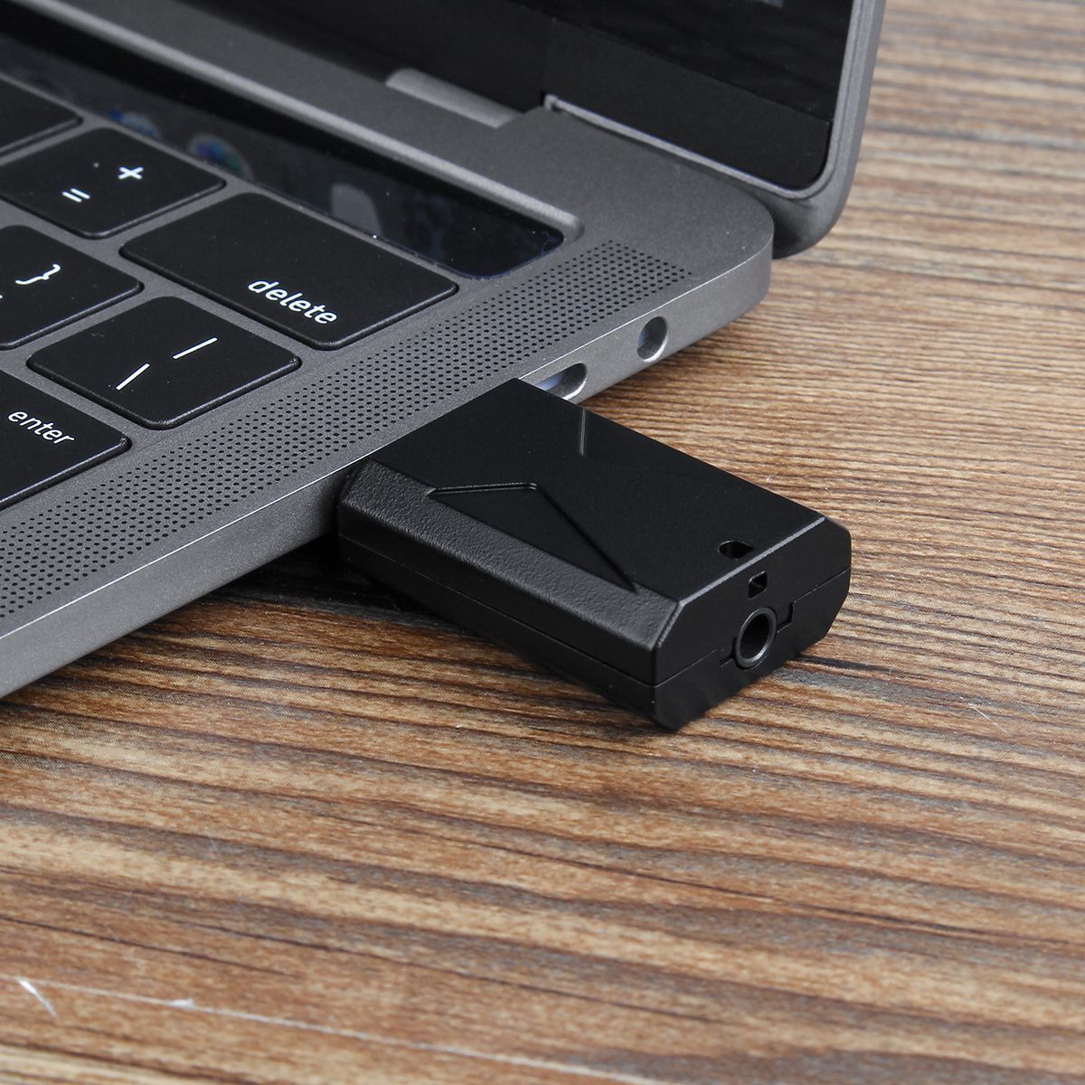 28-Languages-Intelligent-Translator-AI-Speech-Recognition-Translation-Flash-Drive-with-Headphone-Por-1600819