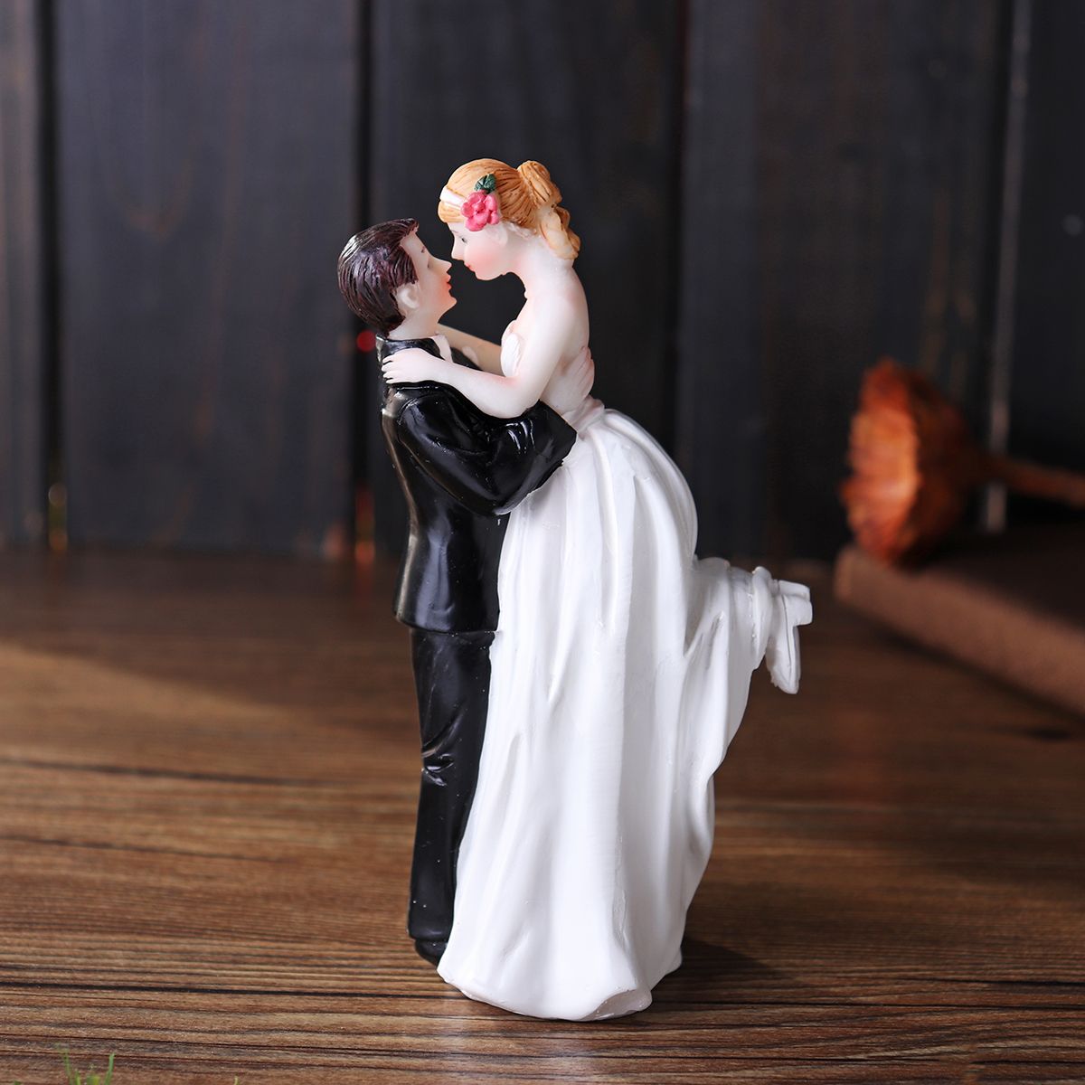 Romantic-Funny-Wedding-Cake-Topper-Figure-Bride-Groom-Couple-Bridal-Decorations-1421525