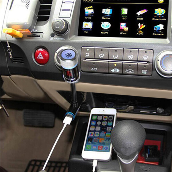 Car-FM-Transimittervs-Radio-Wireless-Hands-Free-Speaker-For-iPhone-iPad-938141