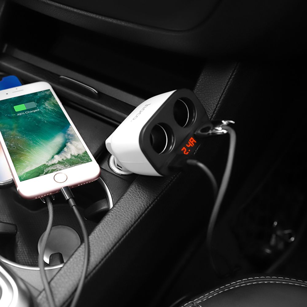 HOCO-Z28-Dual-USB-Car-LED-Mobile-Phone-Charger-31A-Charger-Digital-Display-Car-Charger-1379869