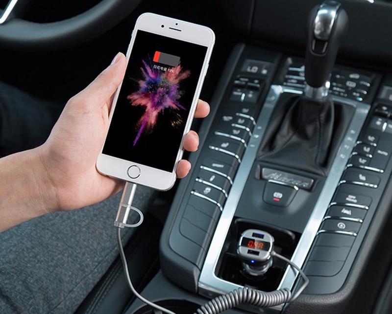 T52S-Car-Charger-Cigarette-Lighter-One-in-Two-Phone-Lines-with-Voltage-Switch-Interface-1106880