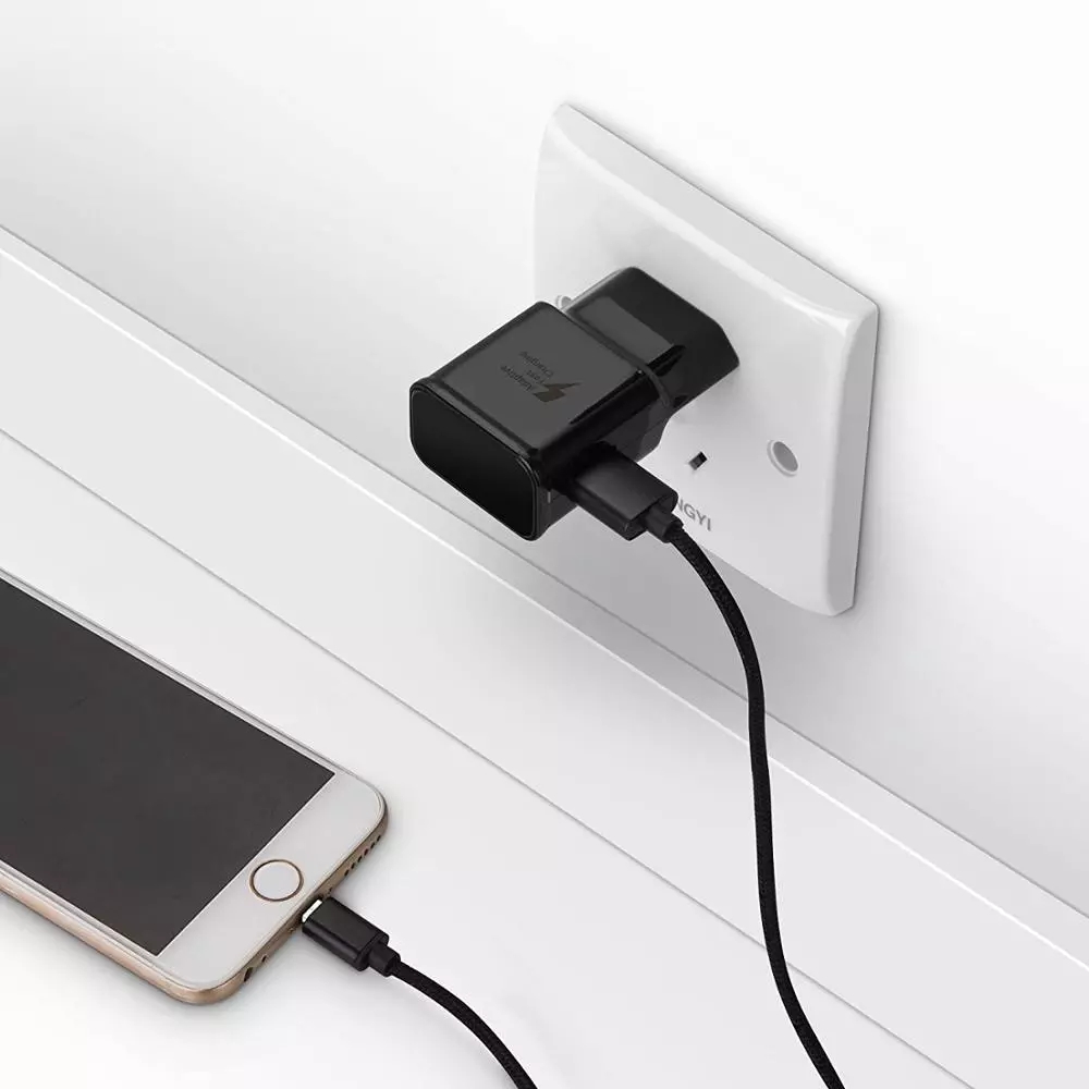 Bakeey-EU-Plug-Universal-QC30-Fast-Charge-Portable-Travel-USB-Charger-for-Samsung-Xiaomi-Huawei-1316585