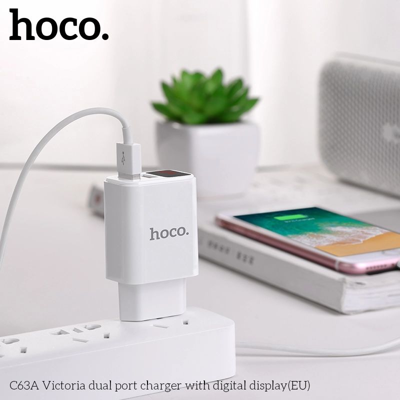 HOCO-C63A-EU-Plug-Smart-USB-Charger-With-Digital-Display-for-Samsung-for-iPhone-1417779