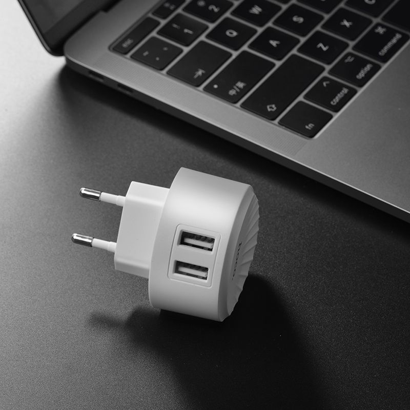 HOCO-C67A-Portable-EU-Dual-USB-Charger-Travel-Adapter-for-Samsung-Xiaomi-Huawei-1478532