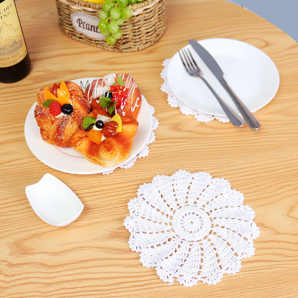 10PcsSet-Hand-Crocheted-Doilies-Cotton-Woven-Round-Cup-Dish-Table-Tablecloth-Placemat-Decorations-1532862