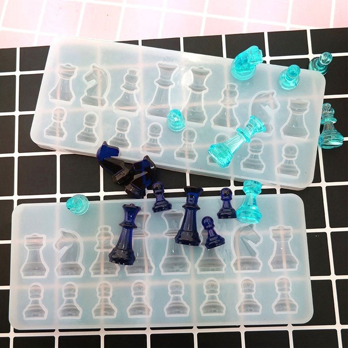 1PCS-Crystal-Chess-Silicone-Mold-for-DIY-Ornament-Resin-Casting-Craft-Mould-Tool-1714219