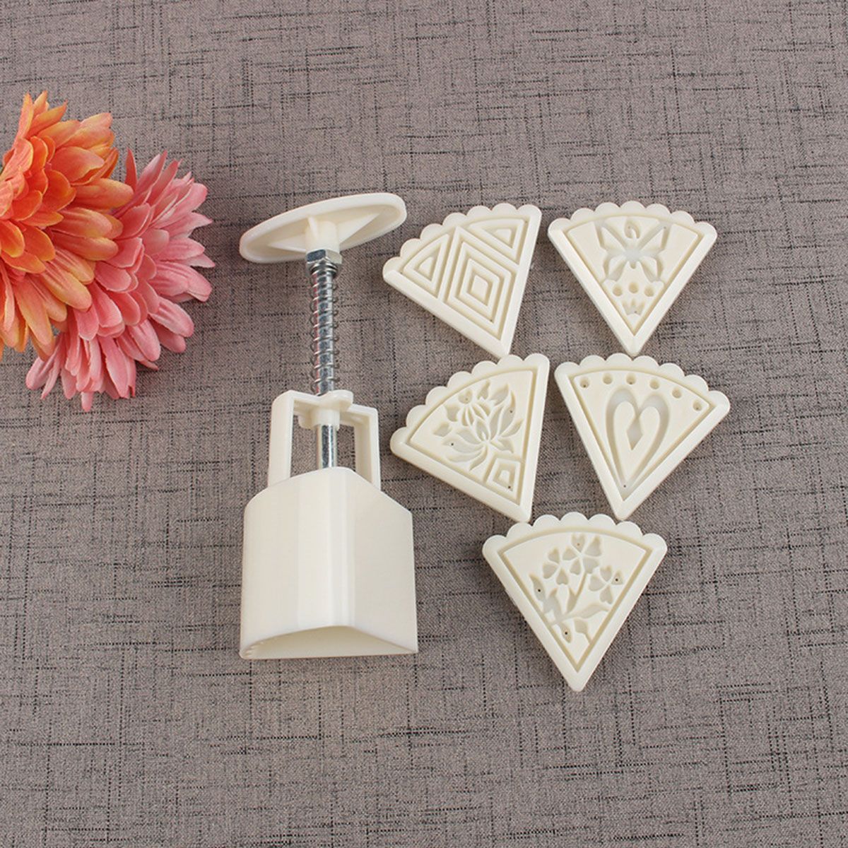 2-Sets-Mooncake-Pastry-Press-Mold-DIY-Hand-Flower-Pattern-Mould-50g-w11-Stamps-Round-Triangle-1338620