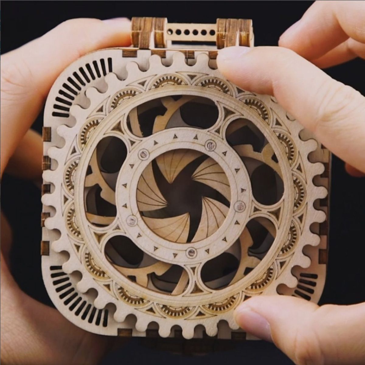 3D-Self-Assembly-Wooden-Treasure-Box-Mechanical-Gears-Building-Kits-Puzzle-Building-Model-Gift-1447057