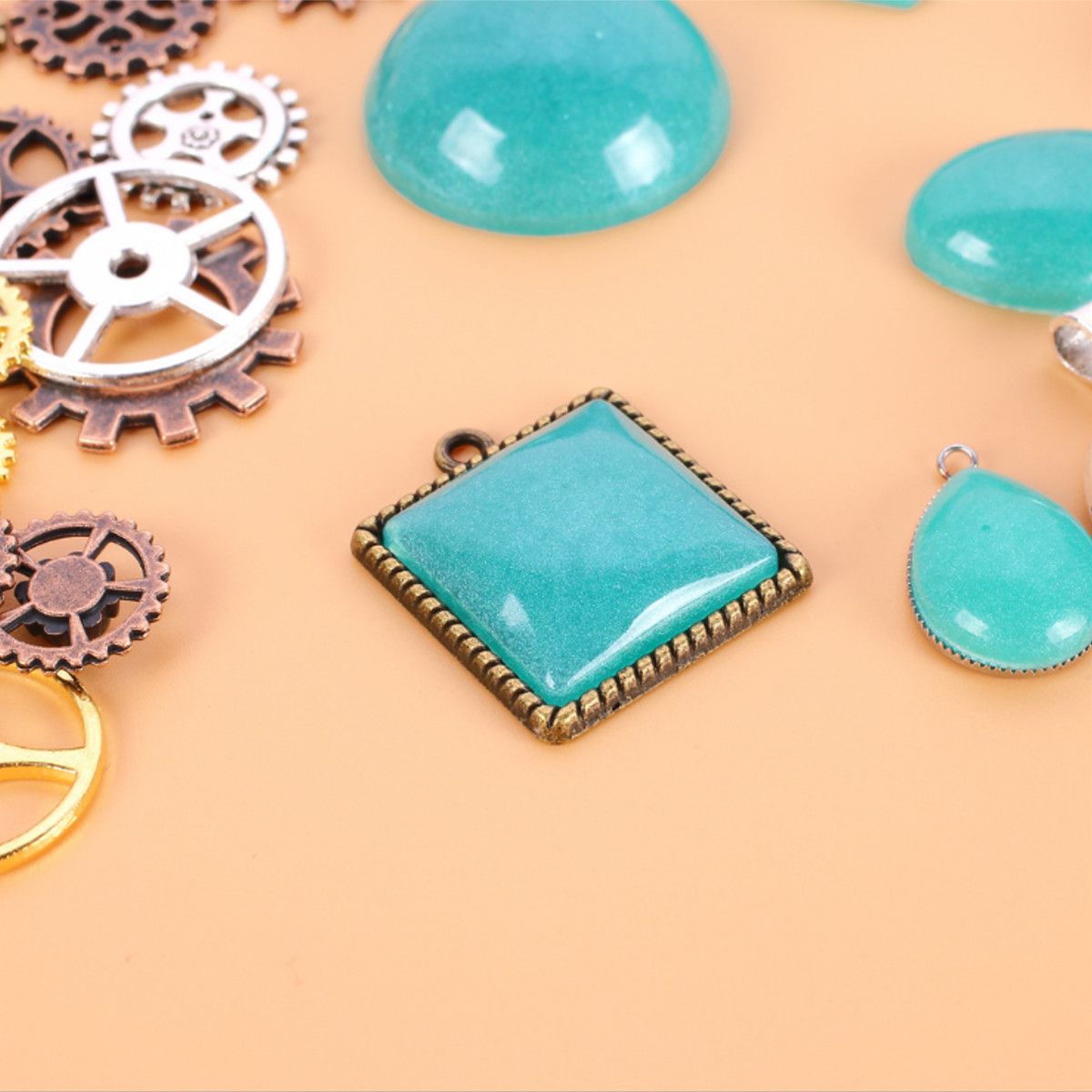 45PcsSet-Pendant-Trays-Set-DIY-Jewelry-Bezel-Making-Crystal-Bracelet-Pendant-Silicone-Resin-Mould-Je-1626465