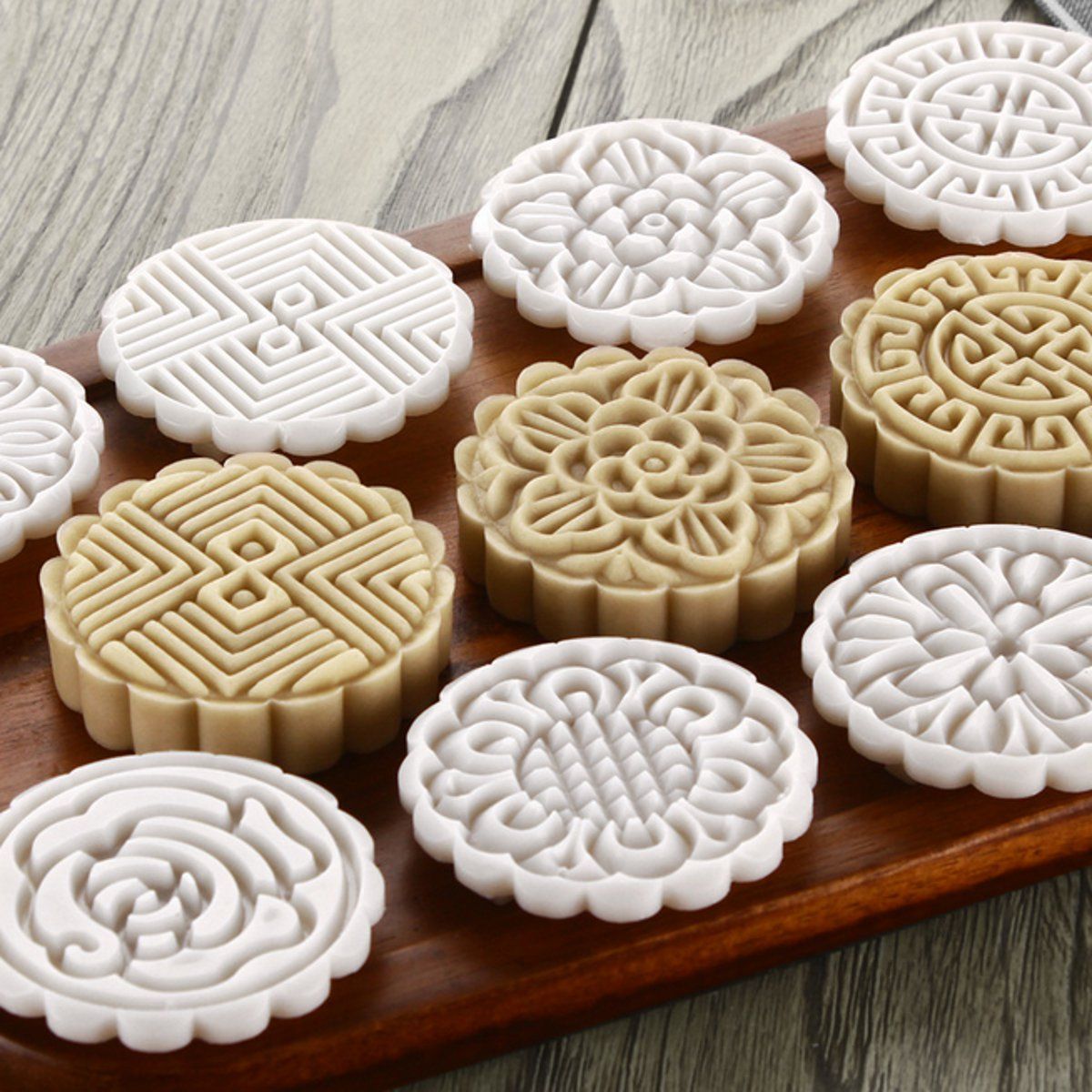 75g-8-Flower-Stamps-Moon-Cake-DIY-Mould-Hand-Pressure-Biscuit-Pastry-Mold-Baking-Tool-1373589