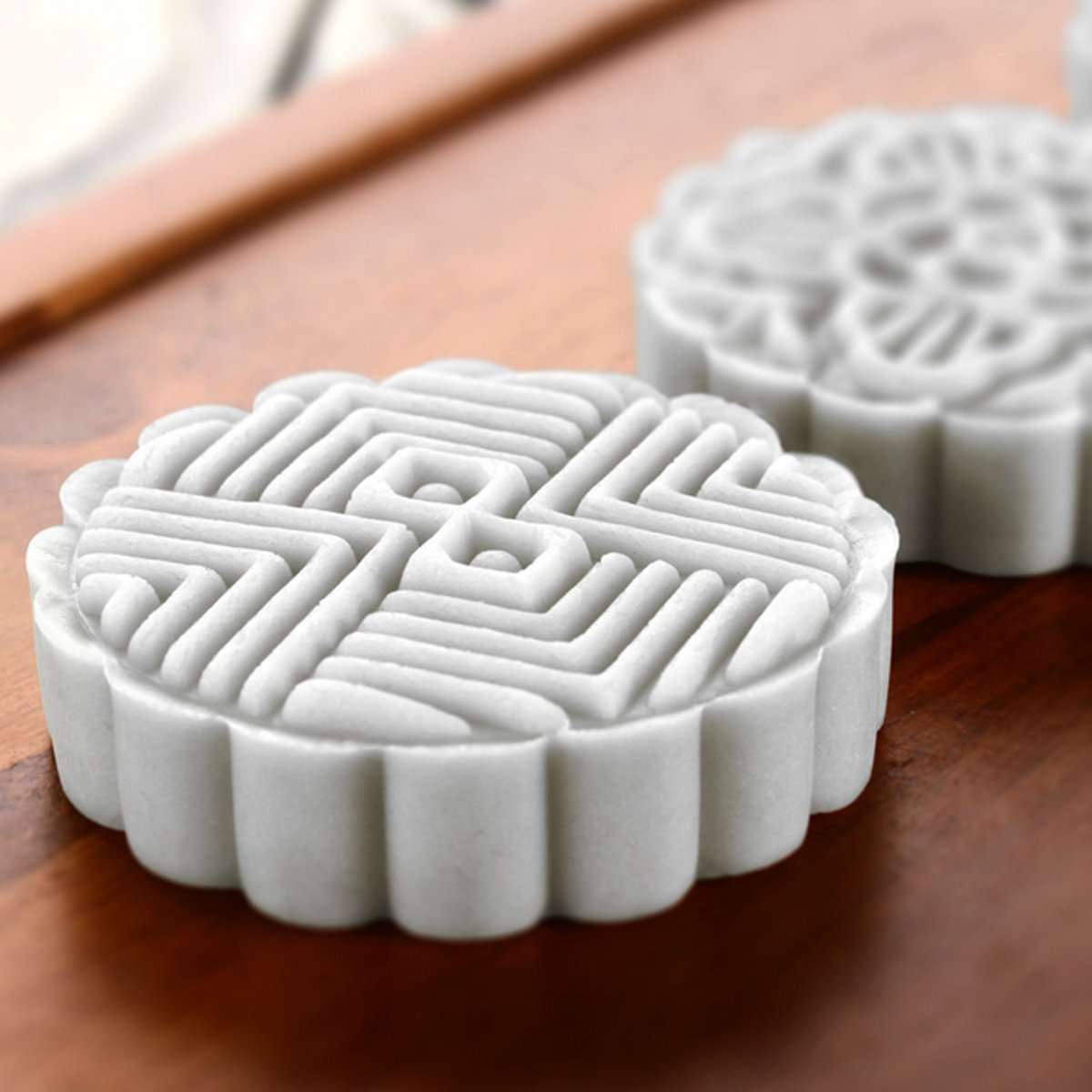 75g-8-Flower-Stamps-Moon-Cake-DIY-Mould-Hand-Pressure-Biscuit-Pastry-Mold-Baking-Tool-1373589