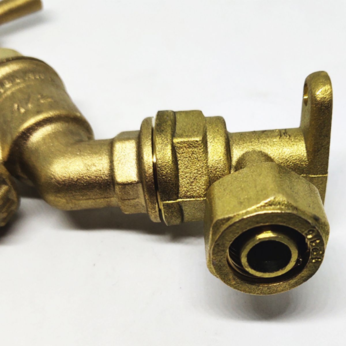 Brass-Faucet-Adapter-Two-Way-Valve-IBC-Tank-Fittings-Accessories-1549356