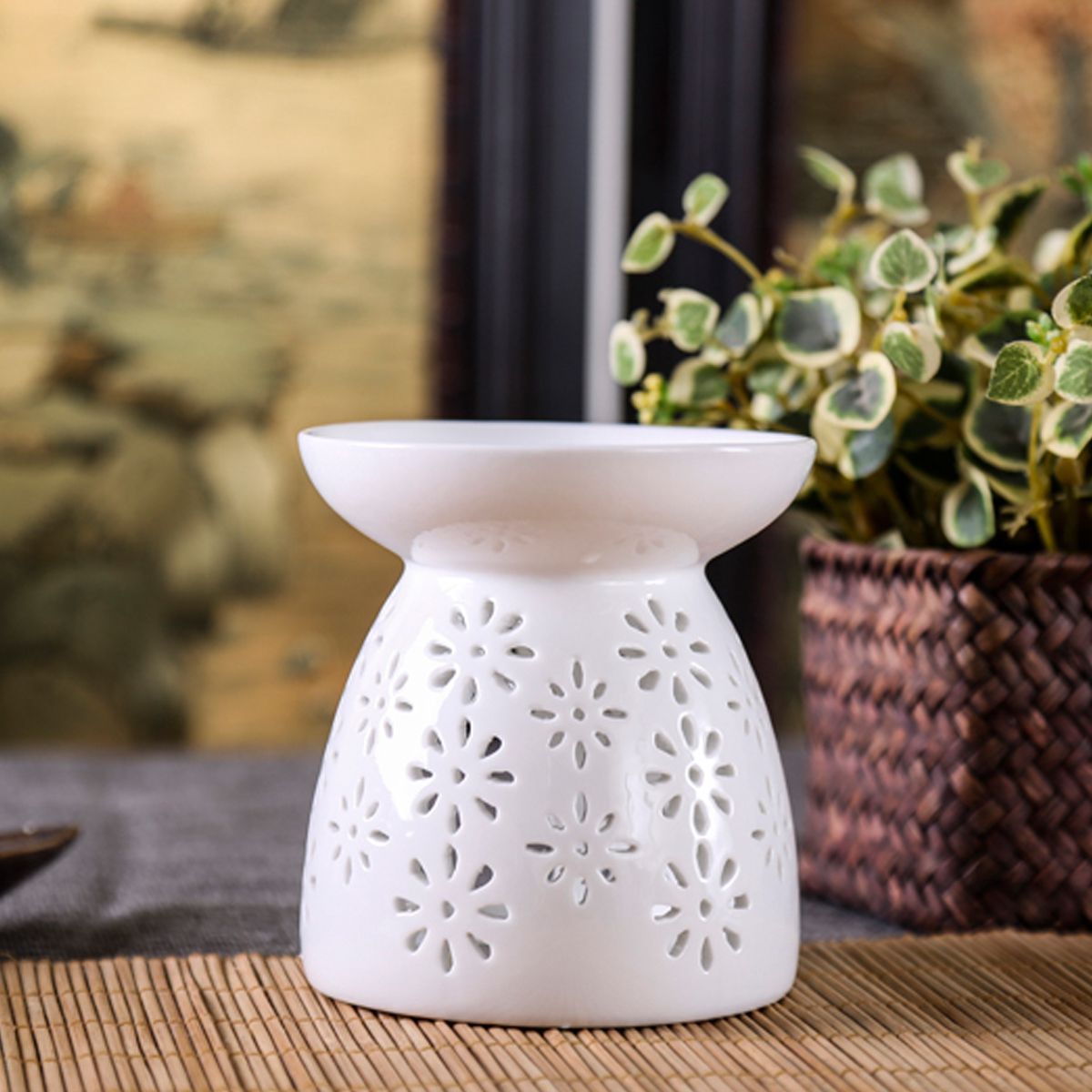 Ceramic-Wax-Melt-WarmerOil-Incense-Burner-Daisy-Cut-Out-Design-Incense-Holder-1436132