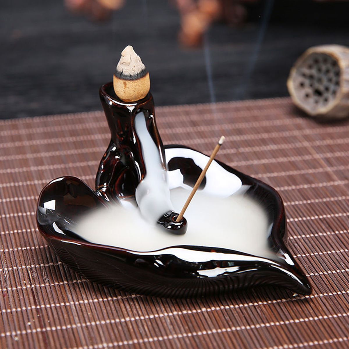 Feng-Shui-Backflow-Incense-Cone-Burner-Stick-Holder-Heart-Shape-Fragrant-Smoke-Backflow-Censer-1141328