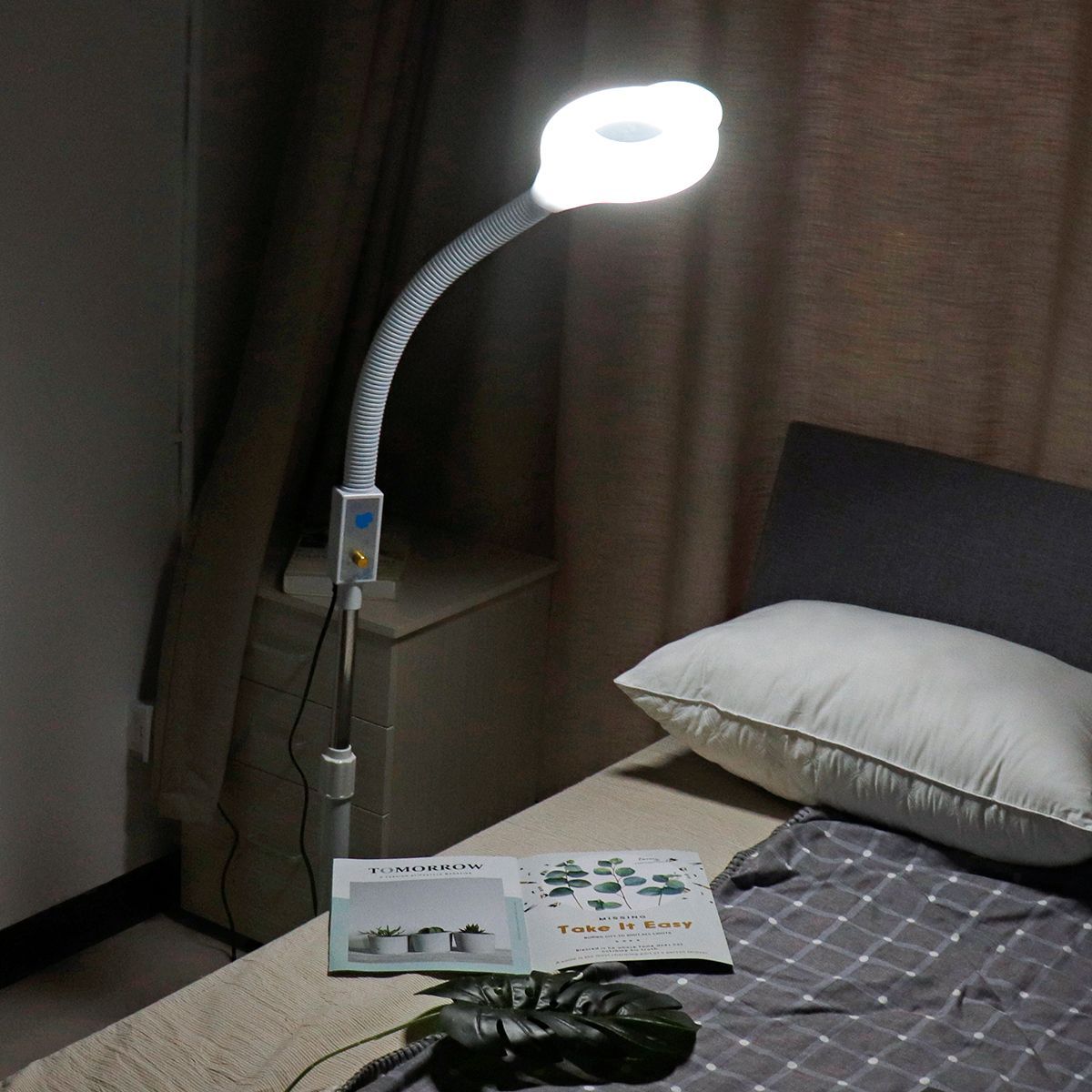 Floor-Stand-Lamp-Night-LED-Light-Magnifying-Floor-Lamp-1580095