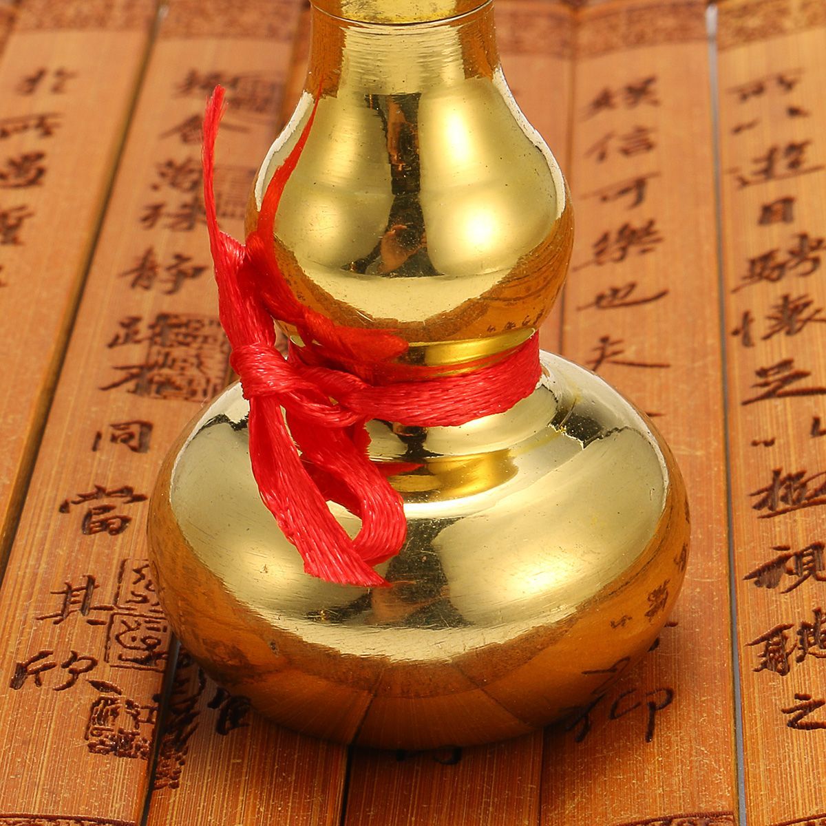 Gold-Brass-Feng-Sui-Gourd-with-Red-Ribbon-Good-Luck-Collection-Decorations-1304581