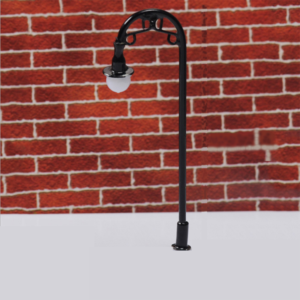 HO-OO-Scale-5Pcs-Mini-Street-Light-Lamp-Resin-Craft-Antique-Imitation-Fairy-Garden-Home-Miniature-DI-1514543