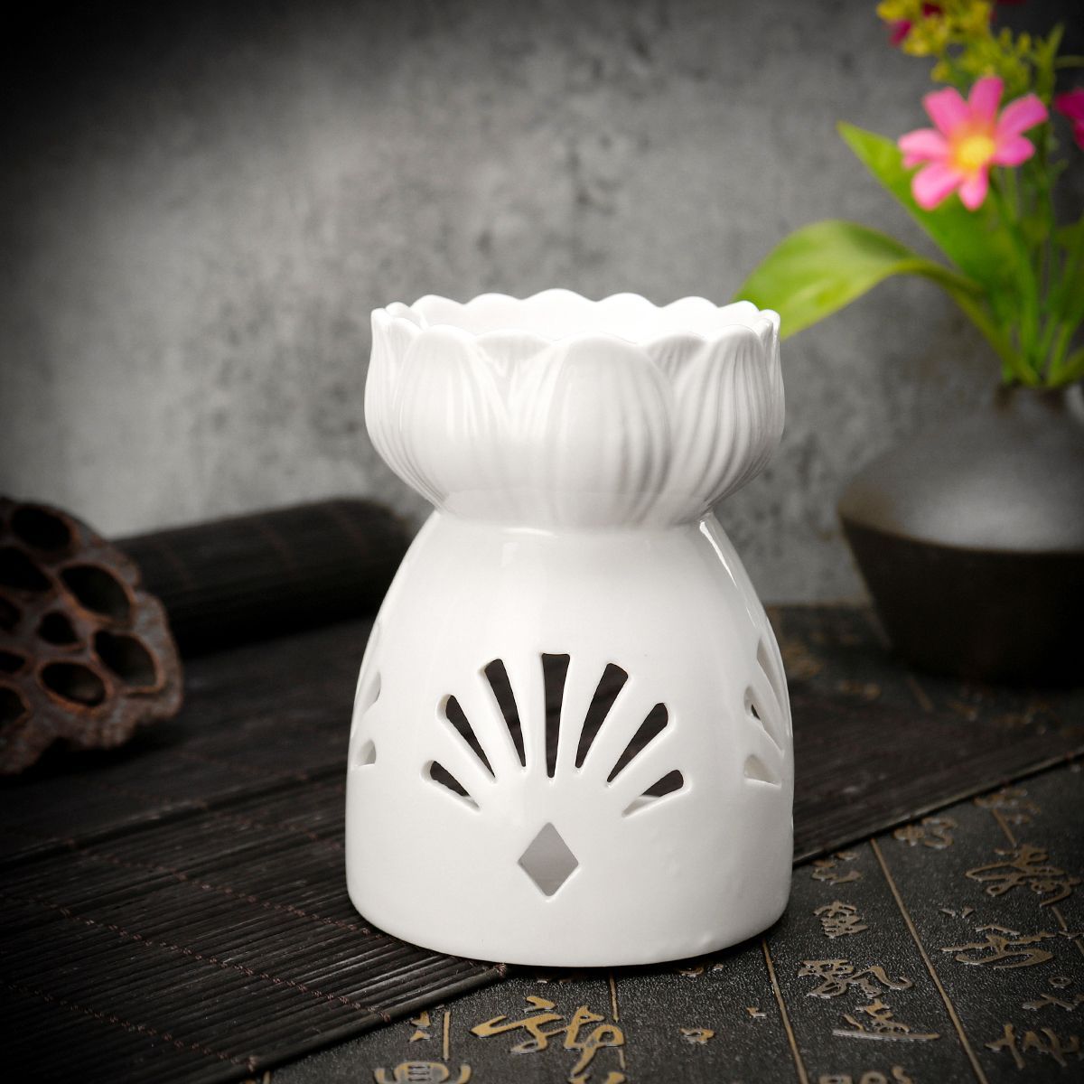 Lotus-Flower-Ceramic-Oil-Incense-Burner-Tea-Light-Holder-Home-Fragrance-White-1527638