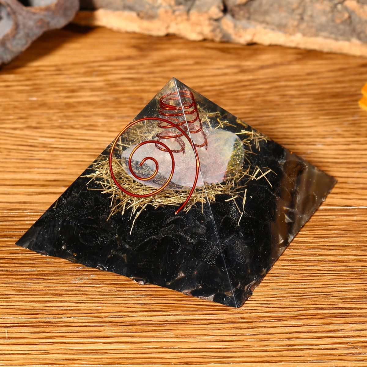 Natural-Pyramid-Crystals-Gemstone-Meditation-Yoga-Healing-Energy-Stone-70-75mm-1537790