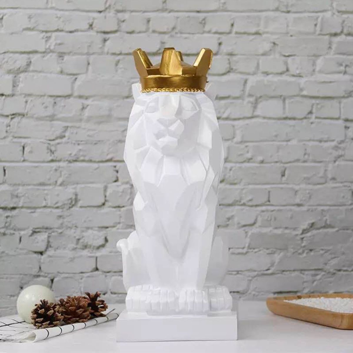 Nordic-Handsome-Crown-Lion-Resin-Statue-Handicraft-Home-Decor-Sculptures-Gift-1639847