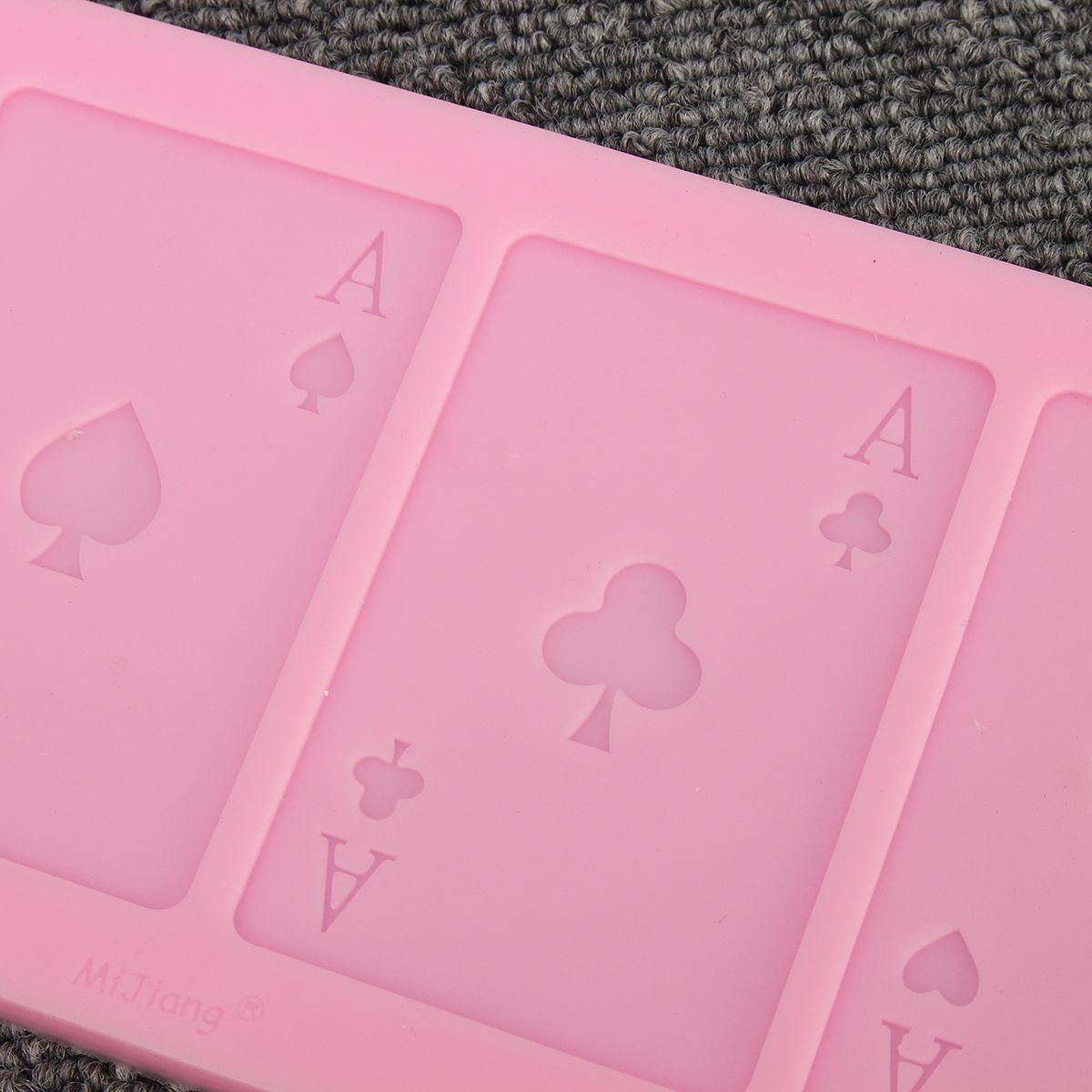 Poker-Shape-Silicone-Chocolate-Cake-Mold-A-Poker-Card-Fondant-Candy-Baking-Mould-Decorations-1155552