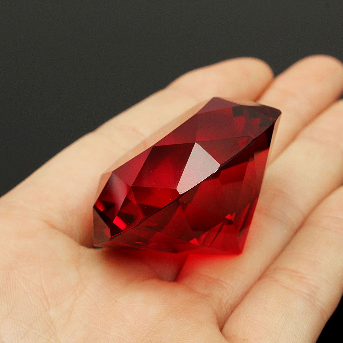 Red-Diamond-Shaped-Crystal-Glass-Art-Paperweight-Wedding-Favors-Shower-Home-Decor-40mm-1451072