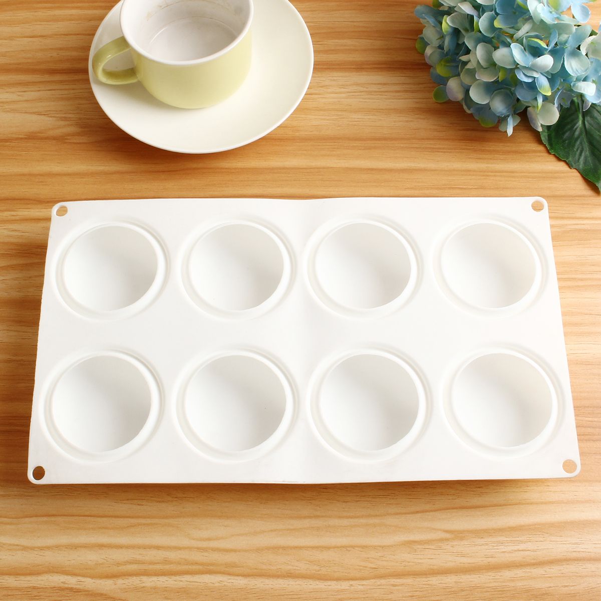 Round-Silicone-DIY-Mousse-Cake-Mold-8-Cavity-Candy-Chocolate-Baking-Mould-Tray-1343042