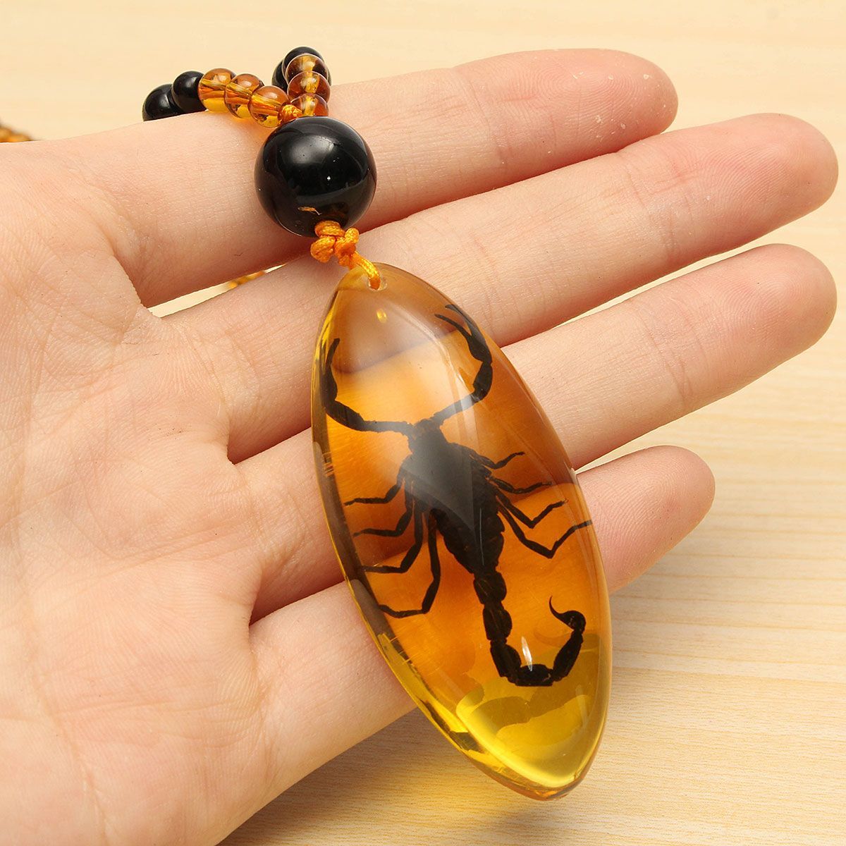 Unique-Natural-Insects-Amber-Scorpion-Inclusion-Pendant-Necklace-Gemstone-Ornament-Crafts-Gifts-Deco-1531113