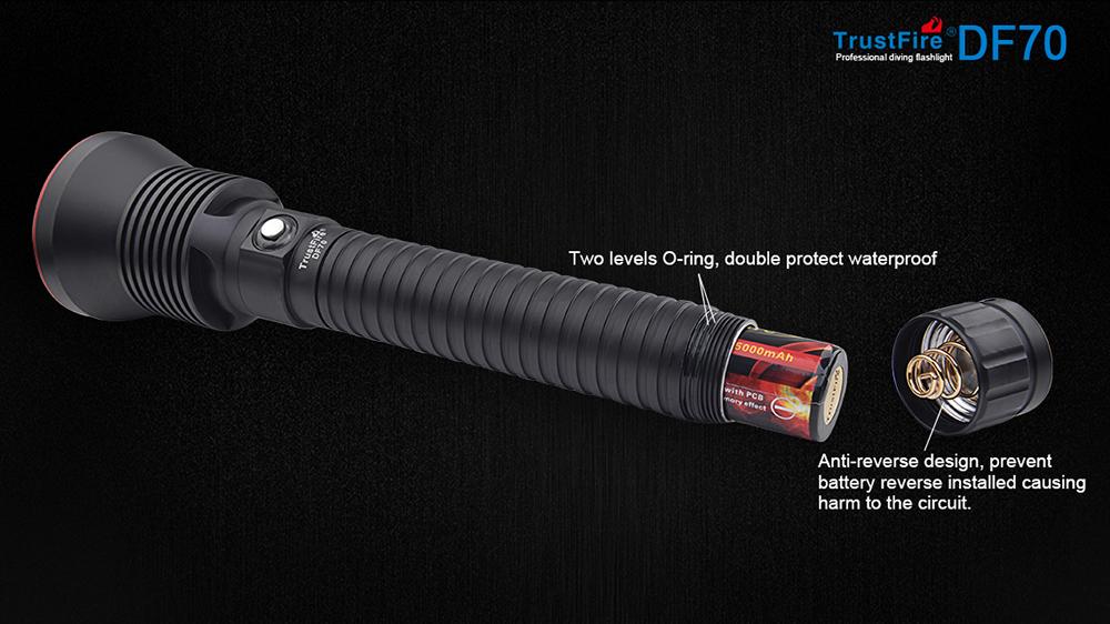 Trustfire-DF70-XPH70-3200lm-Neutral-White-Diving-Flashlight-Underwater-Diving-Light-26650-Flashlight-1535762