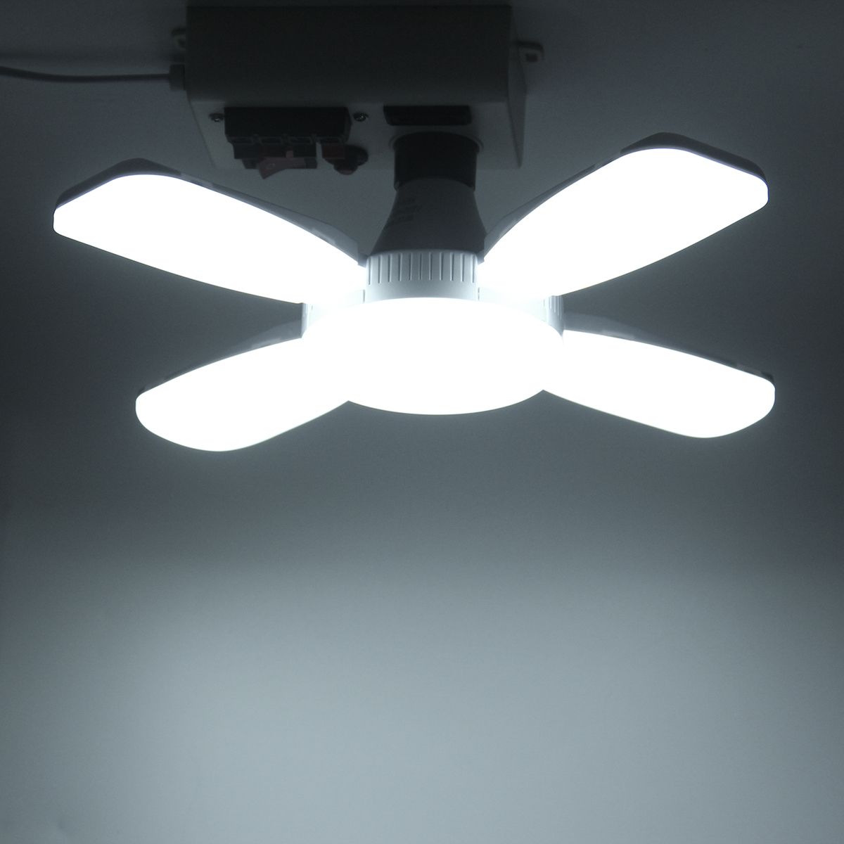 E27-60W-LED-Garage-Light-Bulb2835SMD-Four-Leaves-Deformable-Ceiling-Workshop-Lamp-AC165-265V-1719697