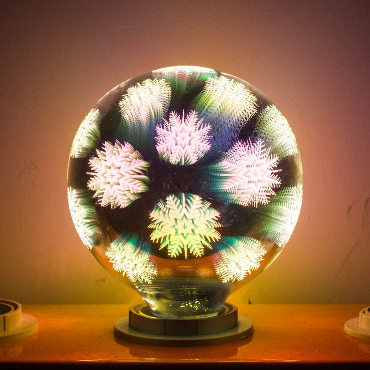 G95-E27-Warm-White-Starry-Sky-Snowflake-Ball-Shaped-LED-Light-Bulb-Desk-Night-Lamp-Home-Festival-Dec-1612769