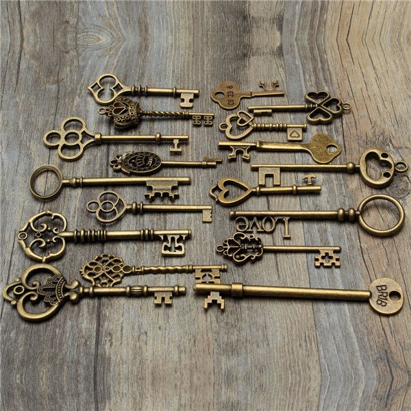 18Pcs-Antique-Vintage-Old-Look-Skeleton-Key-Lot-Pendant-Heart-Bow-Lock-Steampunk-995561