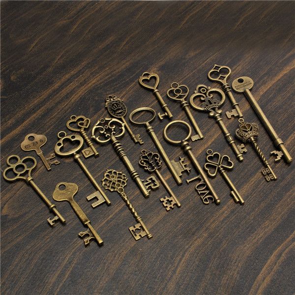 18Pcs-Antique-Vintage-Old-Look-Skeleton-Key-Lot-Pendant-Heart-Bow-Lock-Steampunk-995561