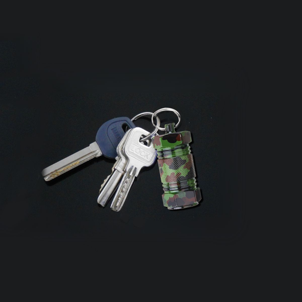 Mini-Holder-Box-Keyring-Alloy-Waterproof-Sealed-Pocket-Container-Keychain-Case-Bottle-Stash-Holder-1409189