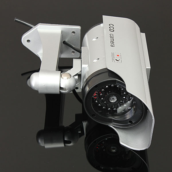 Solar-Power-Fake-CCTV-Security-Surveillance-Outdoor-Flash-LED-Camera-52496