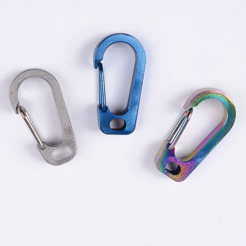 Titanium-alloy-Lightweight-Durable-D-Shape-Flat-Hole-Outdoor-Sport-EDC-Flashlight-Hanging-Buckle-1262448