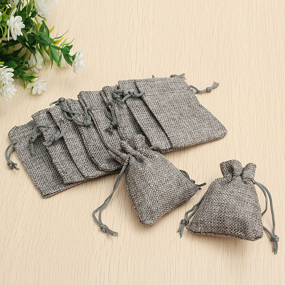 10PCS-Grey-Burlap-Bags-Jute-Hessian-Drawstring-Sack-Small-Wedding-Favor-Gift-1117199