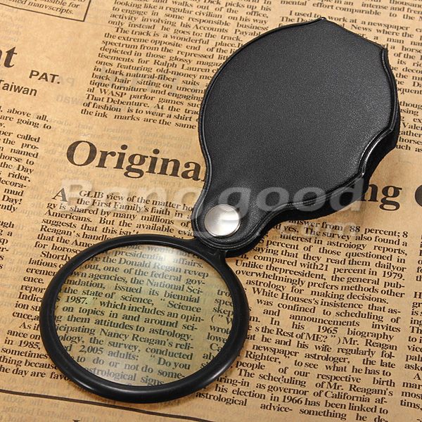 5X-Pocket-Folding-Magnifier-with-Magnifying-Glass-Pouch-916735