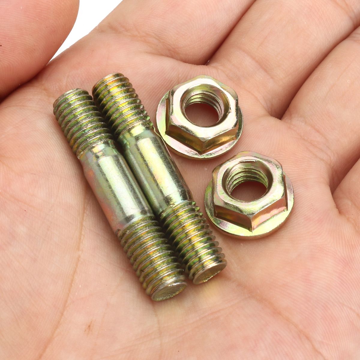 4Pcs-Bar-Nuts-Studs-Bolt-for-Baumr-Ag-SX62-62cc-Chainsaw-Chain-Saw-1298066