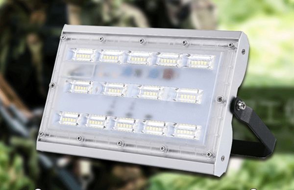 30W-50W-100W-Super-Bright-LED-Flood-Light-AC200-240V-Waterproof--IP66-Anti-thunder-Outdoor-Garden-1257821