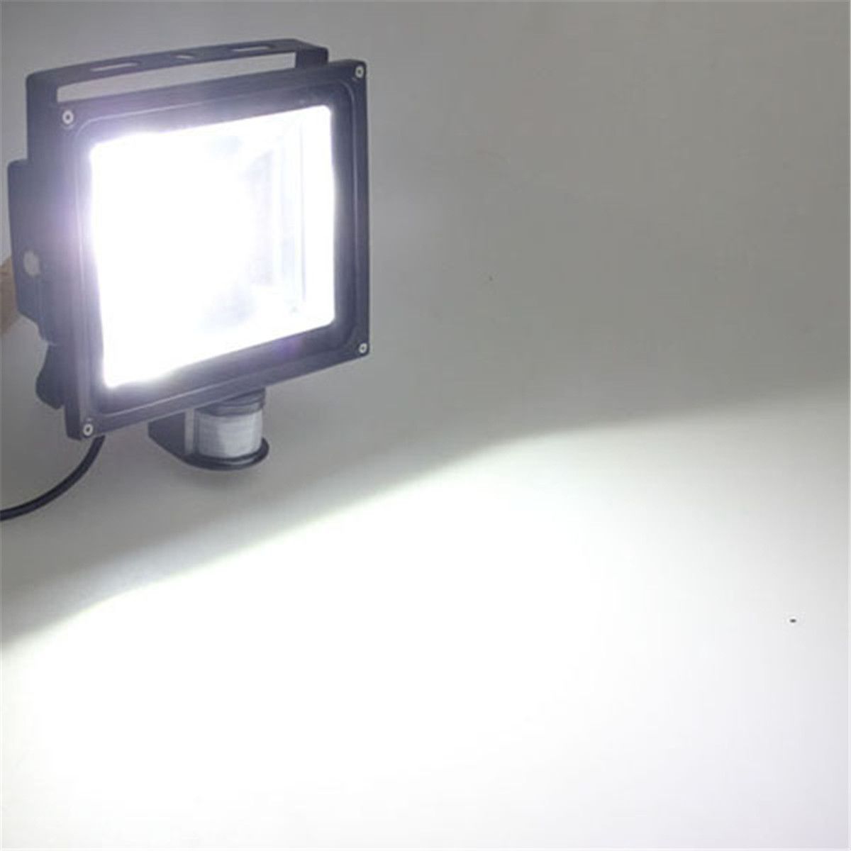 30W-White-2450LM-PIR-Motion-Sensor-Security-Flood-Light-85-265V-55484