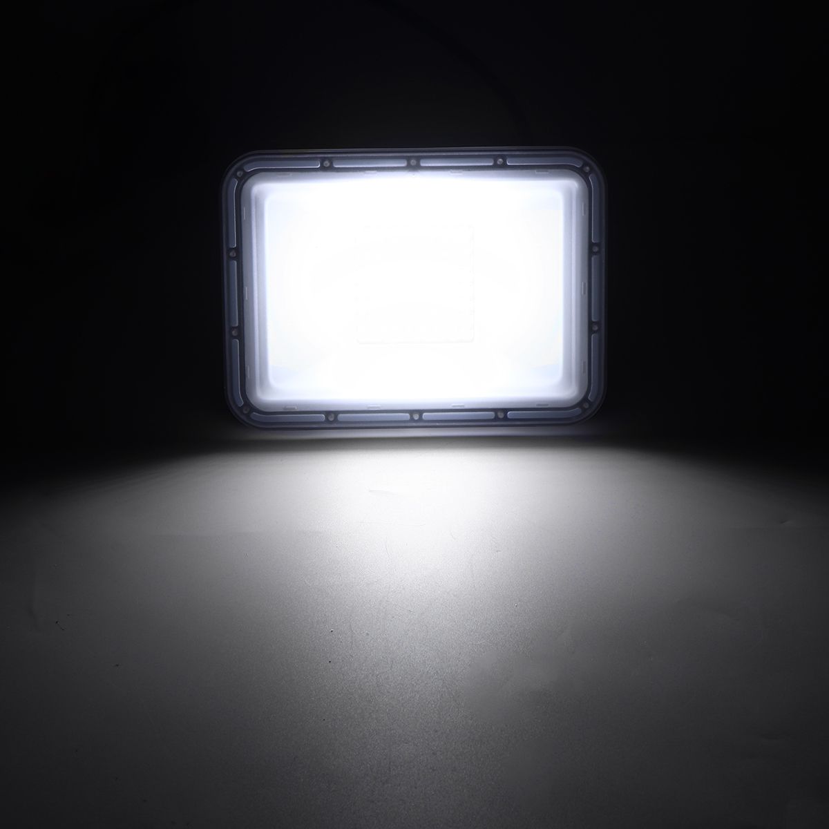 3672LED-AC110V-LED-Safety-Flood-Light-IP67-Outdoor-Yard-Park-Garage-1621505