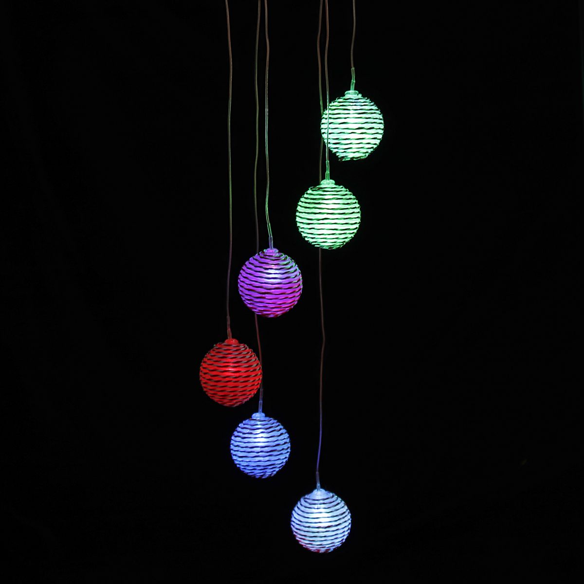 LED-Light-Solar-Light-Wind-Chime-Color-Changing-Garden-Rattan-Ball-1744219