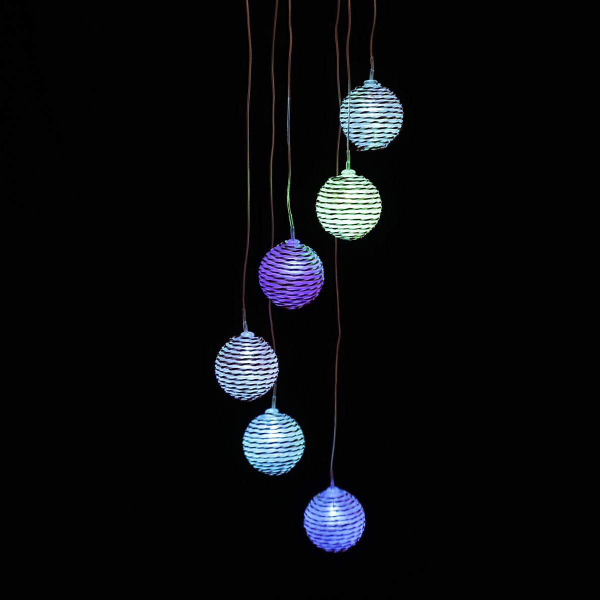 LED-Light-Solar-Light-Wind-Chime-Color-Changing-Garden-Rattan-Ball-1744219