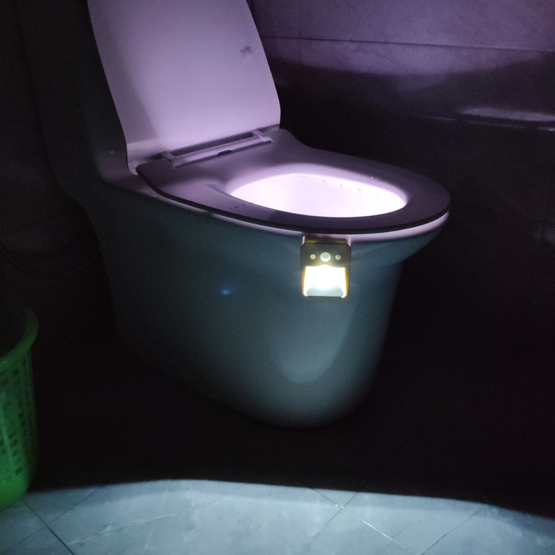 16-Colors-LED-Induction-Toilet-Light-With-Aromatherapy-Toilet-Sensor-Night-Light-Decor-1754296