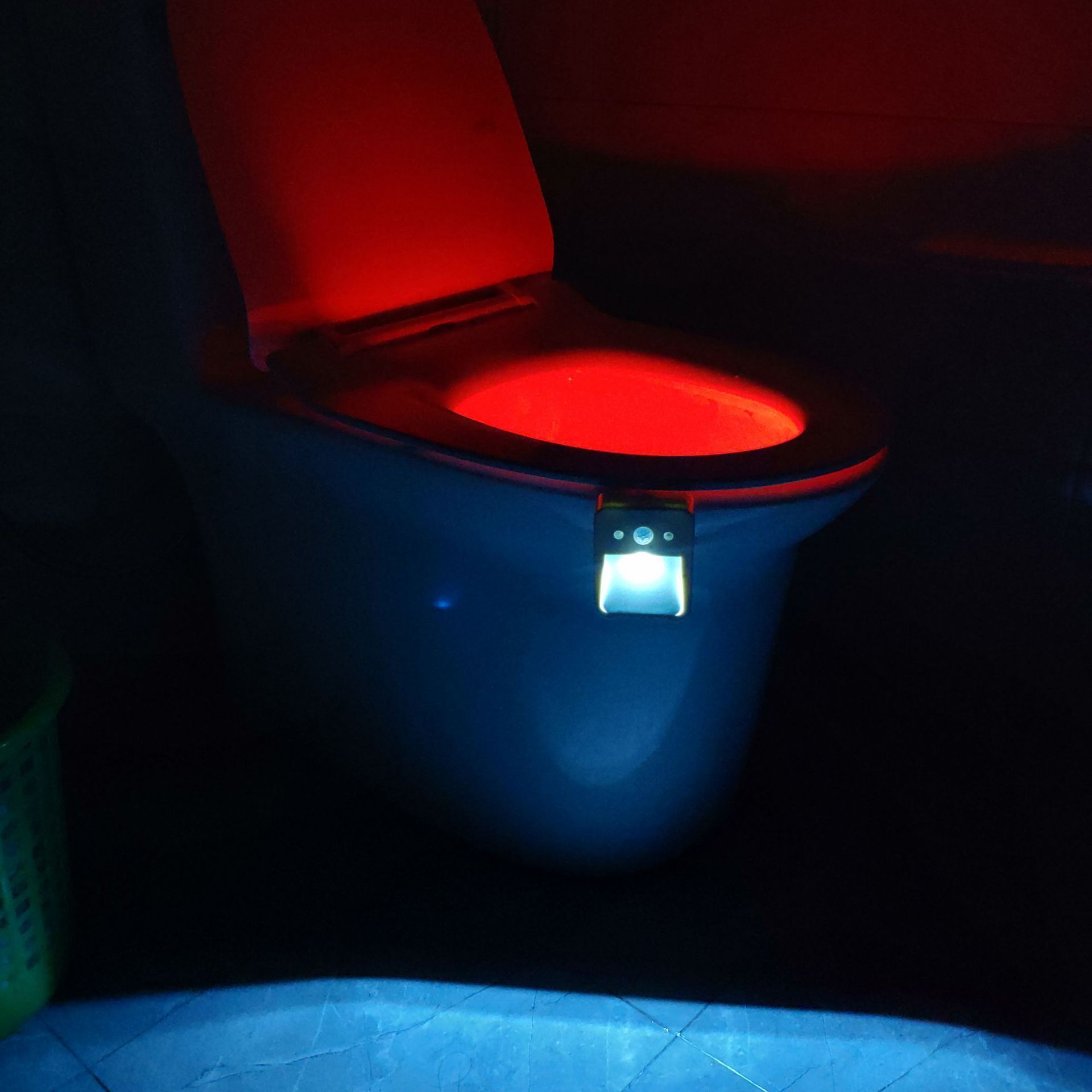 16-Colors-LED-Induction-Toilet-Light-With-Aromatherapy-Toilet-Sensor-Night-Light-Decor-1754296