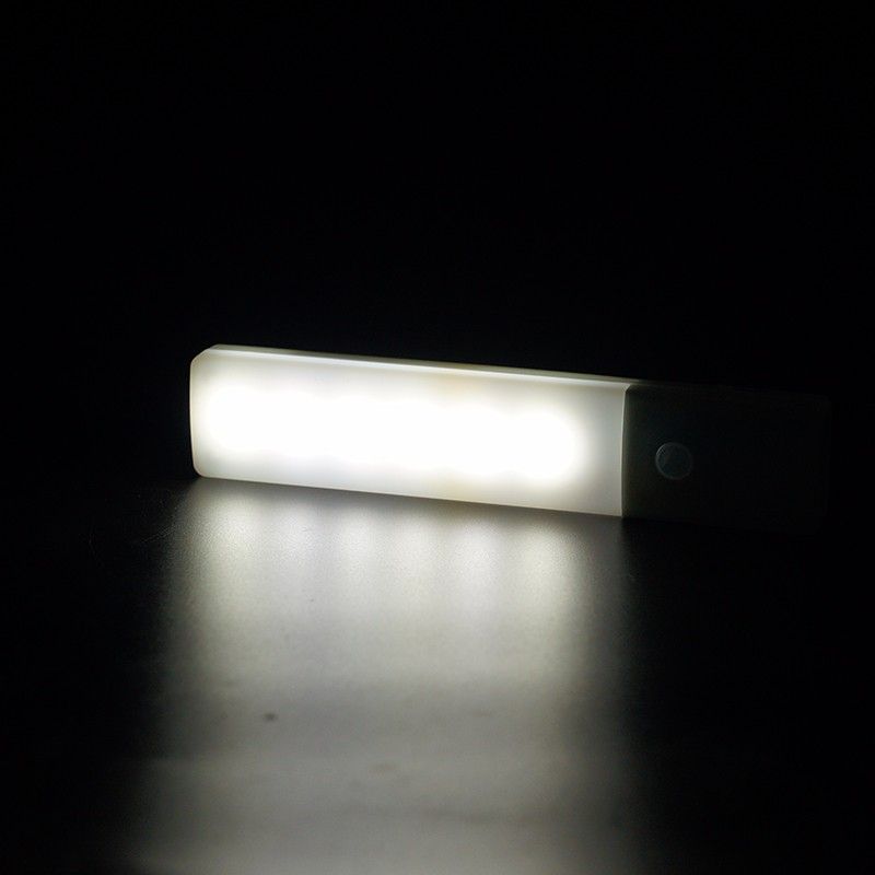 USB-Rechargeable-LED-Under-Cabinet-Night-Light-Motion-Sensor-Kitchen-Wardrobe-Closet-Lamp-1107556