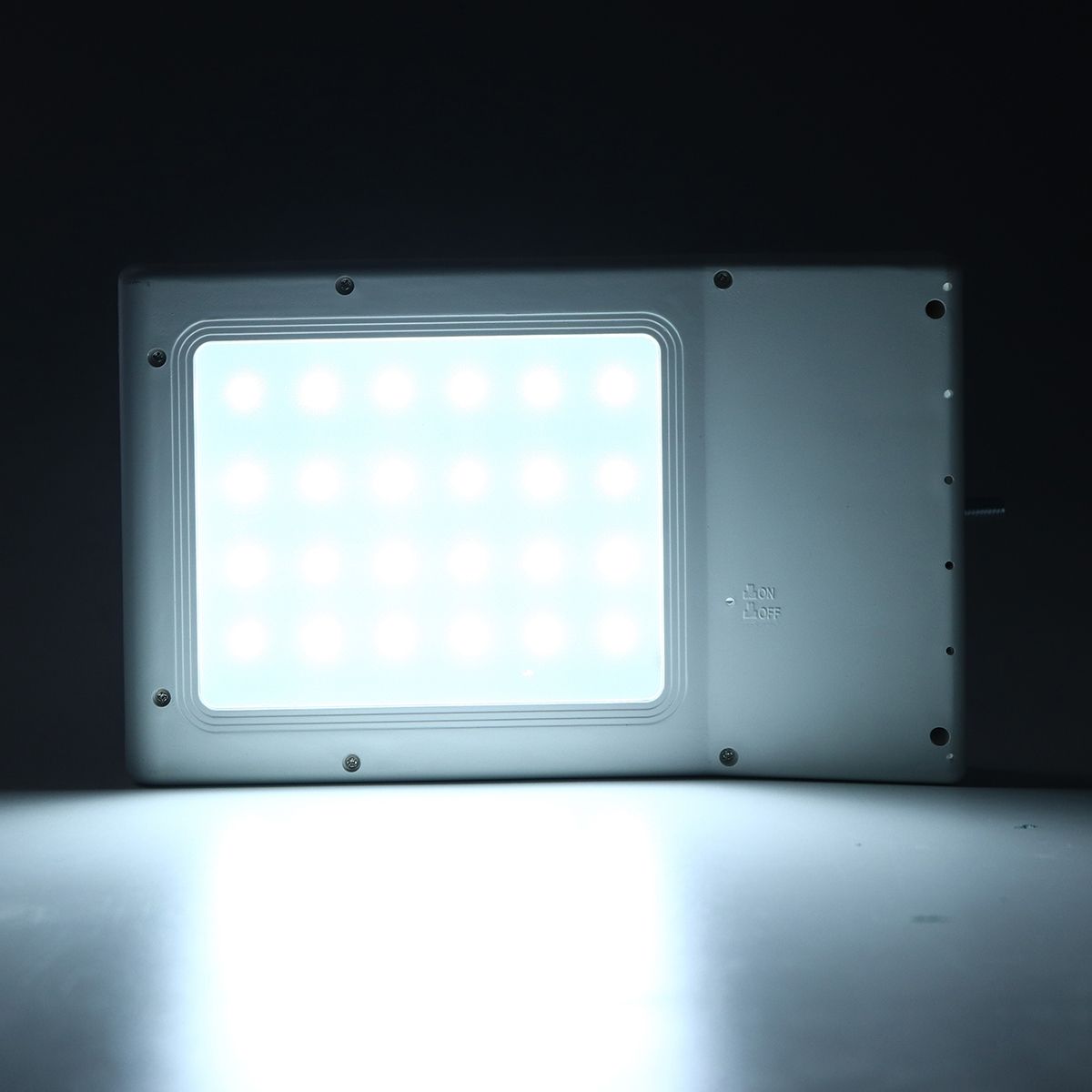 30W-500LM-24LED-Solar-Wall-Light-PIR-Motion-Outdoor-Garden-Walkway-Security-Lamp-1652890